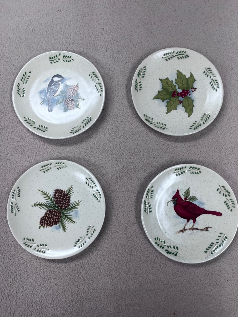 Holiday Decor Plates (set of 4)